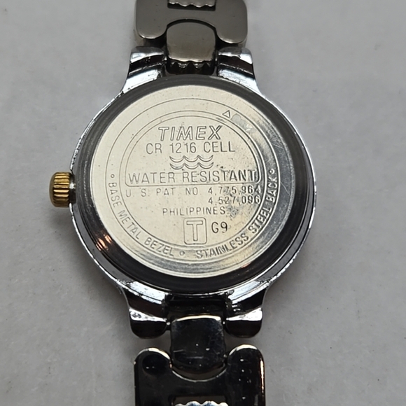 Womens Timex Watch G9 Silver Gold Two-Tone Quartz Bracelet New Battery - Picture 9 of 9